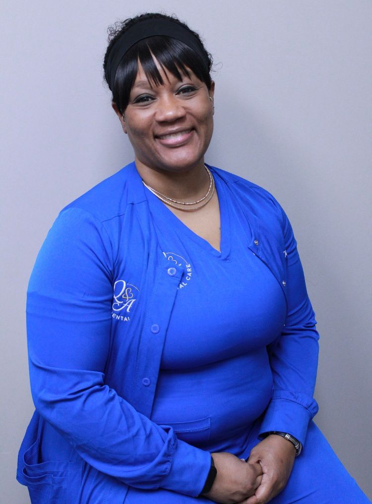 image of the doctor L'Tanya image of the doctor L'Tanya